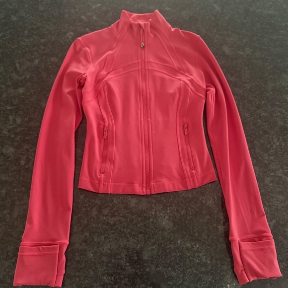 Lululemon cropped define jacket - Picture 3 of 8